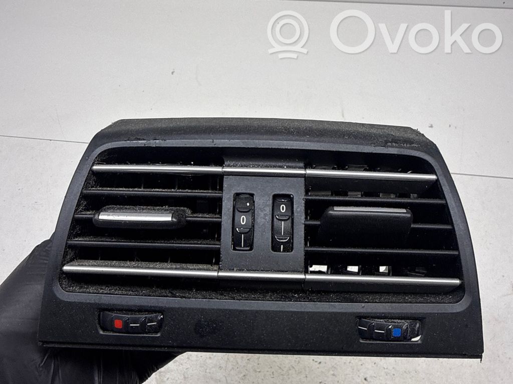 BMW 7 F01 F02 F03 F04 Kratka nawiewu tylna tunelu środkowego 