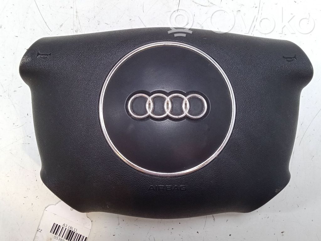Audi A3 S3 8P Vairo oro pagalvė 