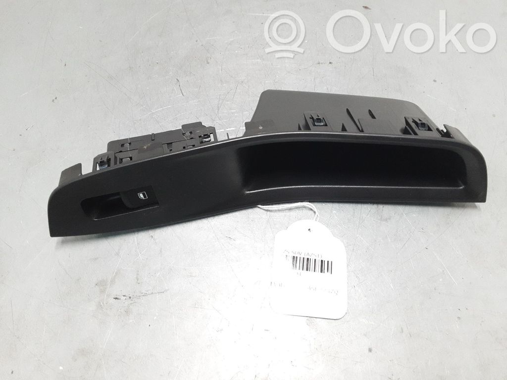 Electric window control switch   10470989