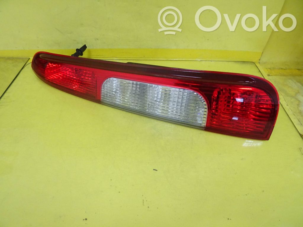 Rear/tail lights
