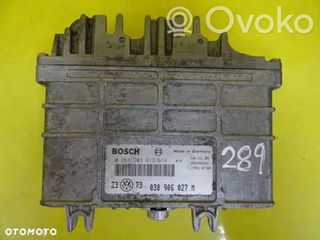 Volkswagen Golf III Engine control unit/module 