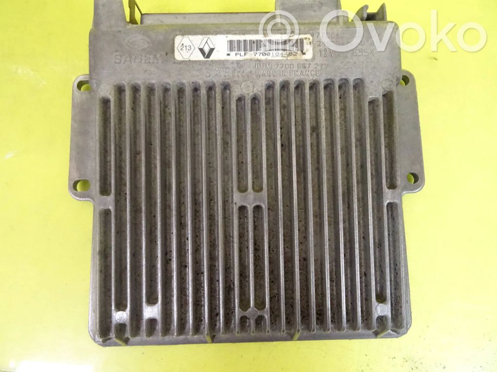 Renault Clio I Engine control unit/module 