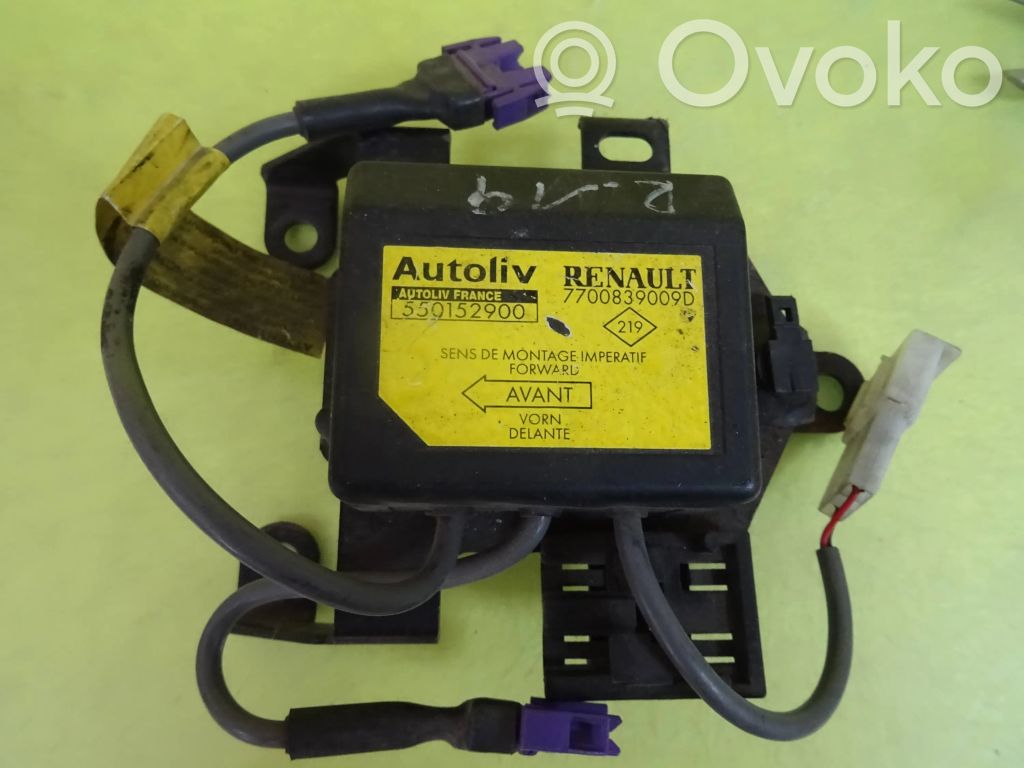 Renault 19 Airbag control unit/module 