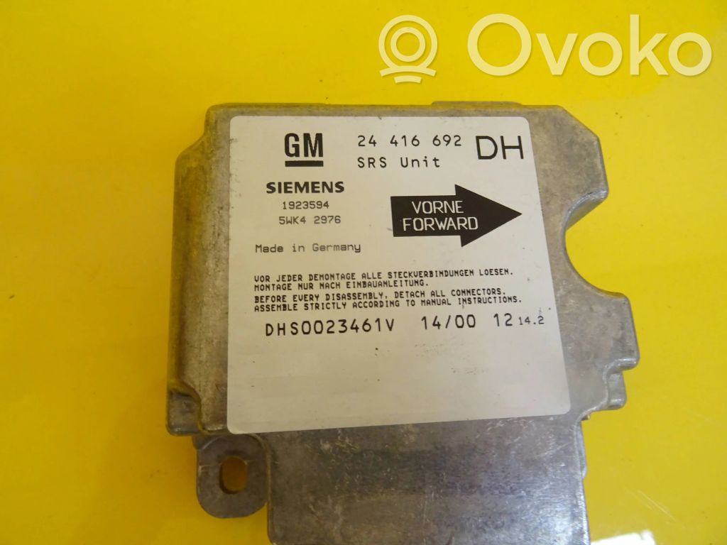 Opel Corsa B Airbag control unit/module 