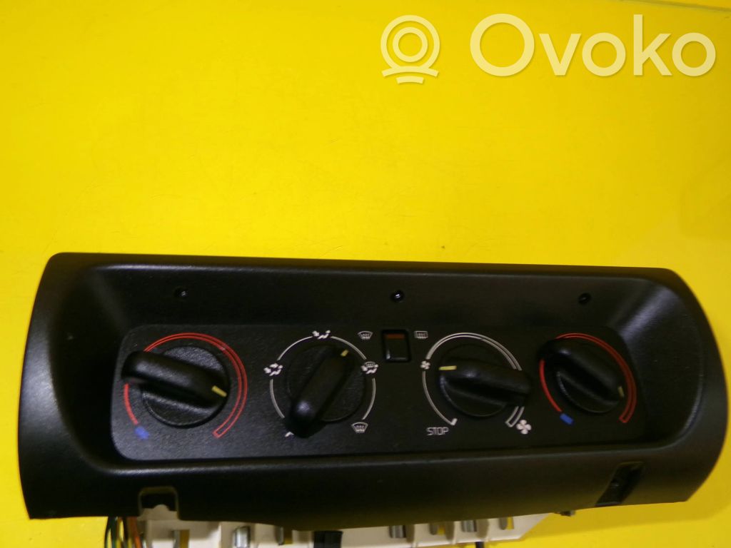 Renault Safrane Climate control unit 