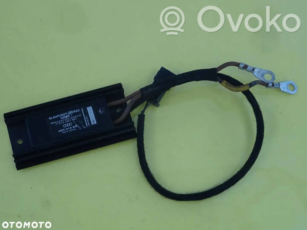 Audi A6 S6 C5 4B Antenos stiprintuvas 