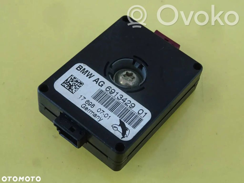 BMW 3 E46 Antenos stiprintuvas 
