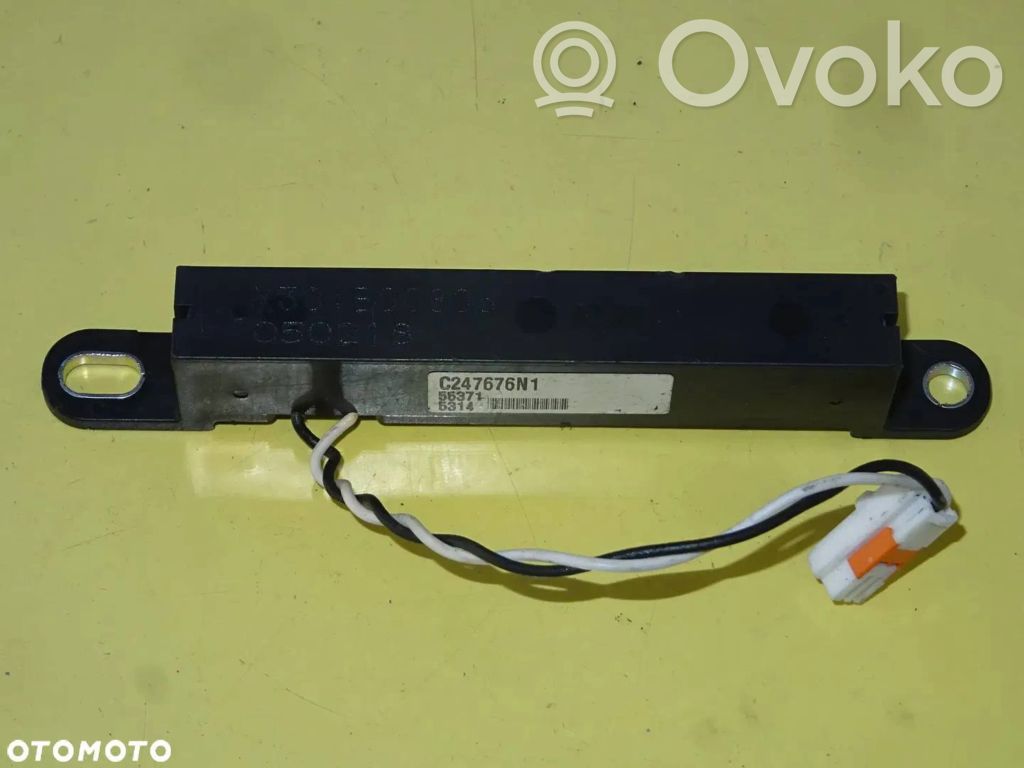 Mazda 5 Aerial antenna amplifier 