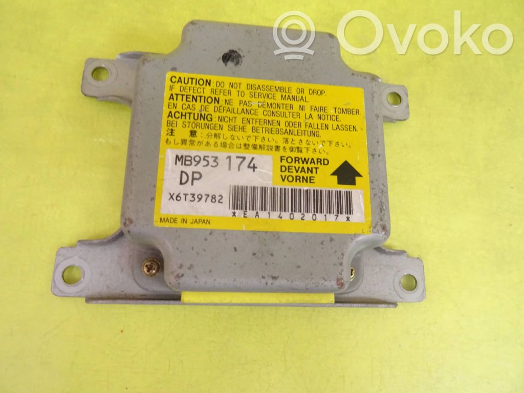 Mitsubishi Colt Airbag control unit/module 