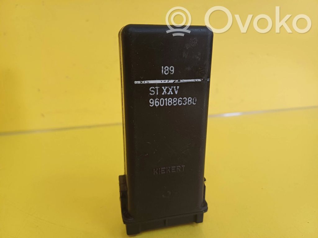 Peugeot 405 Other control units/modules 