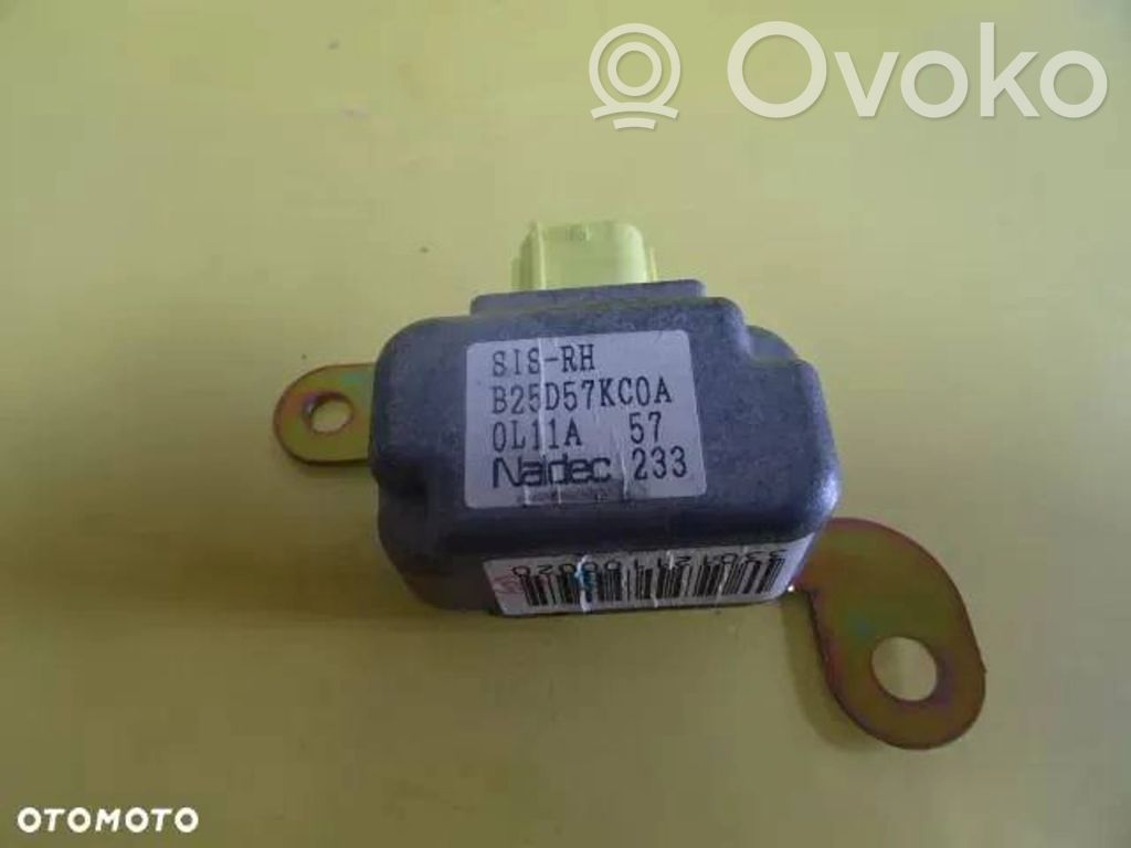 Mazda 323 F Airbagsensor Crashsensor Drucksensor 