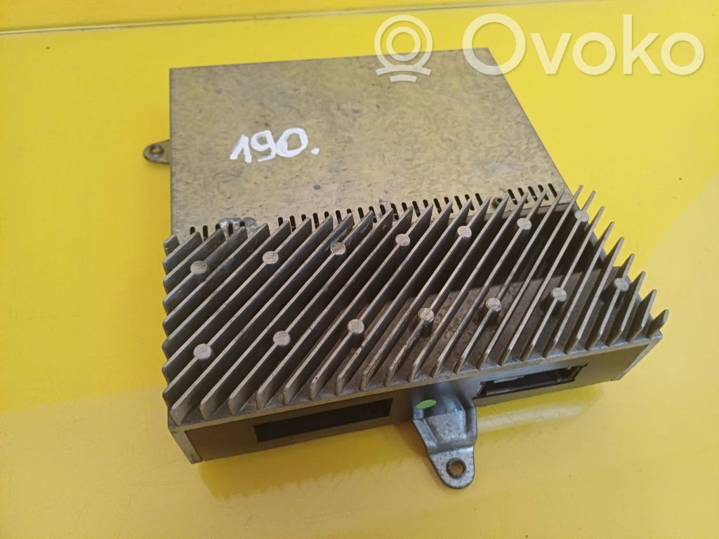 BMW 3 E36 Sound amplifier 