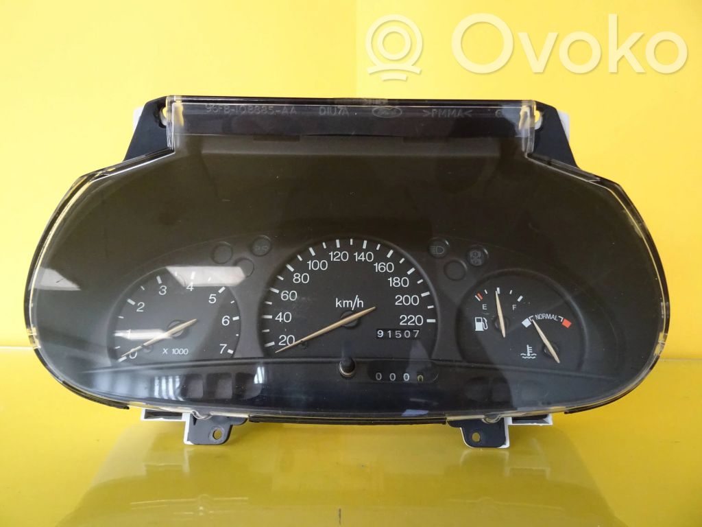 Ford Escort Speedometer (instrument cluster) 