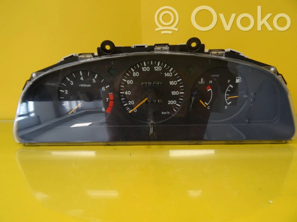 Suzuki Baleno EG Licznik / Prędkościomierz 