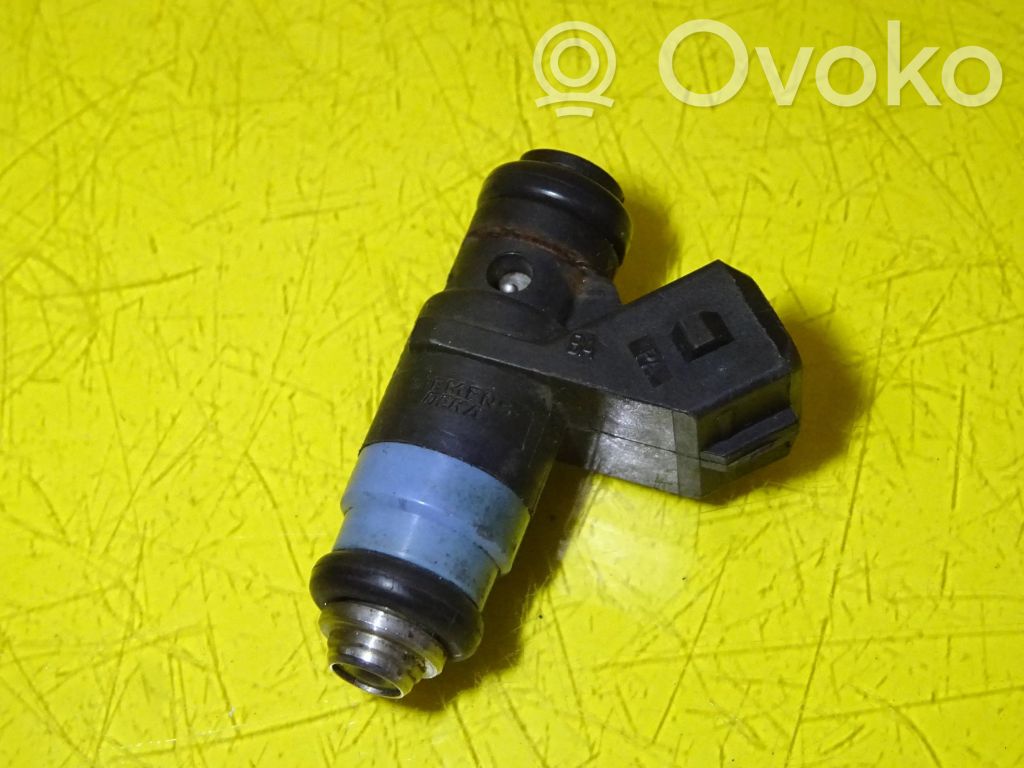 Renault Megane II Inyector de combustible 