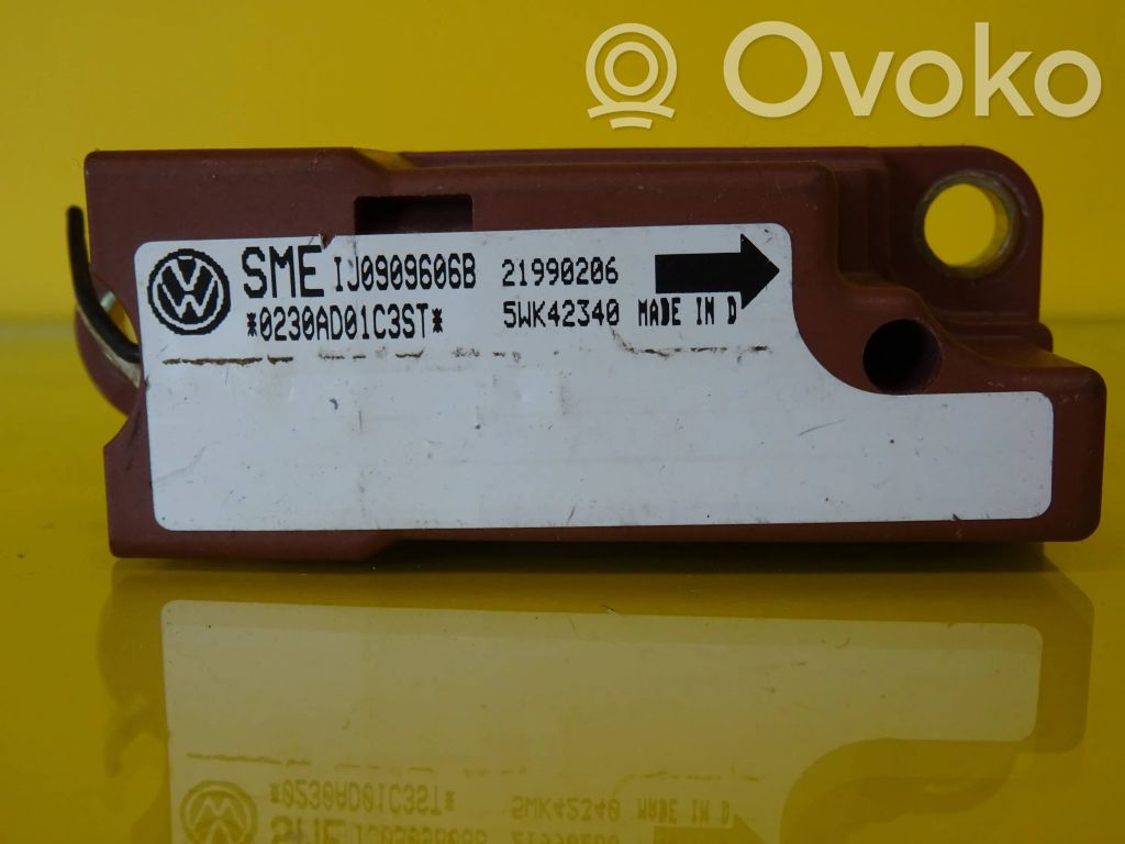 Skoda Octavia Mk1 (1U) Senzor impact/declanșare airbag 