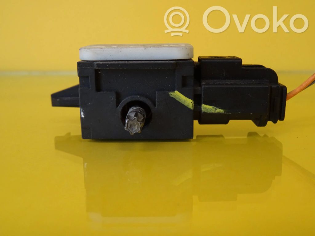 Renault Clio II Airbagsensor Crashsensor Drucksensor 