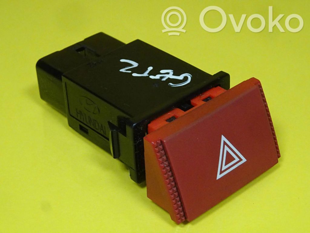 Hazard light switch