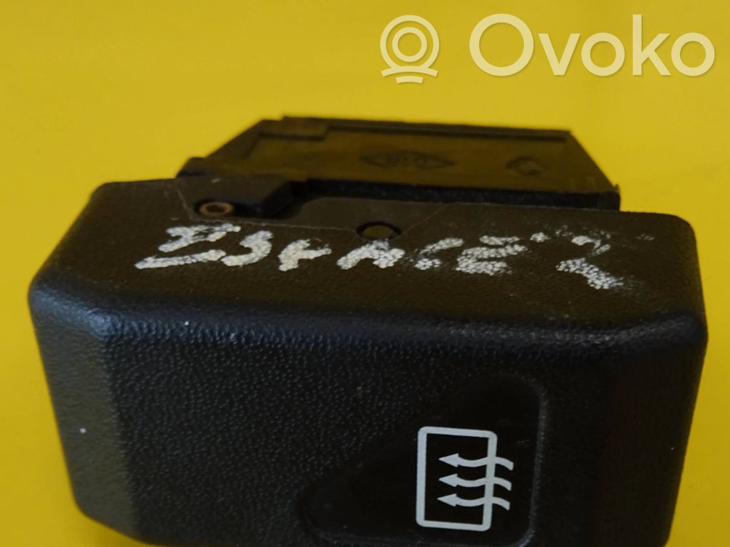 Windscreen/window heater switch