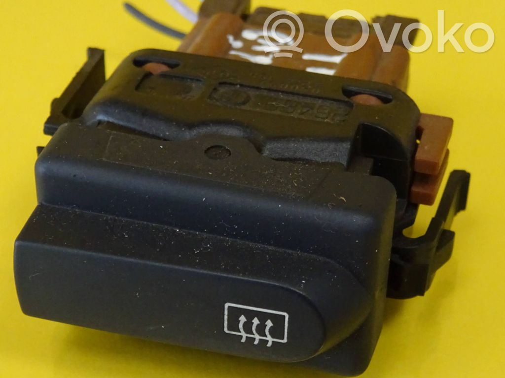 Renault Clio II Windscreen/window heater switch 