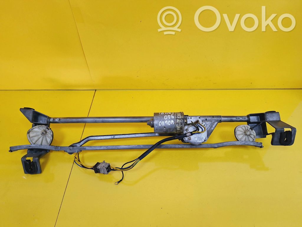 Volvo 960 Front wiper linkage and motor 