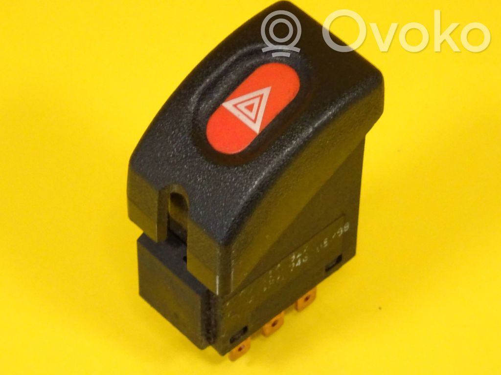 Opel Corsa B Hazard light switch 