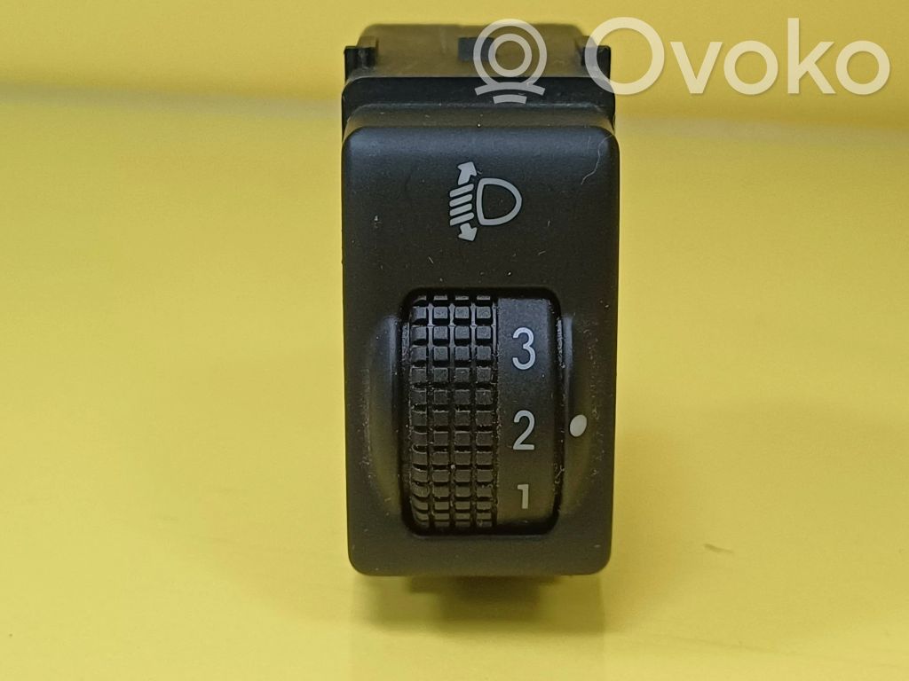 Nissan Micra Headlight level height control switch 