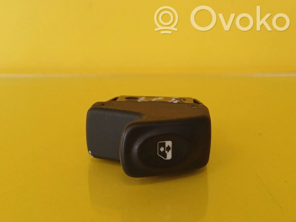Renault Megane I Electric window control switch 