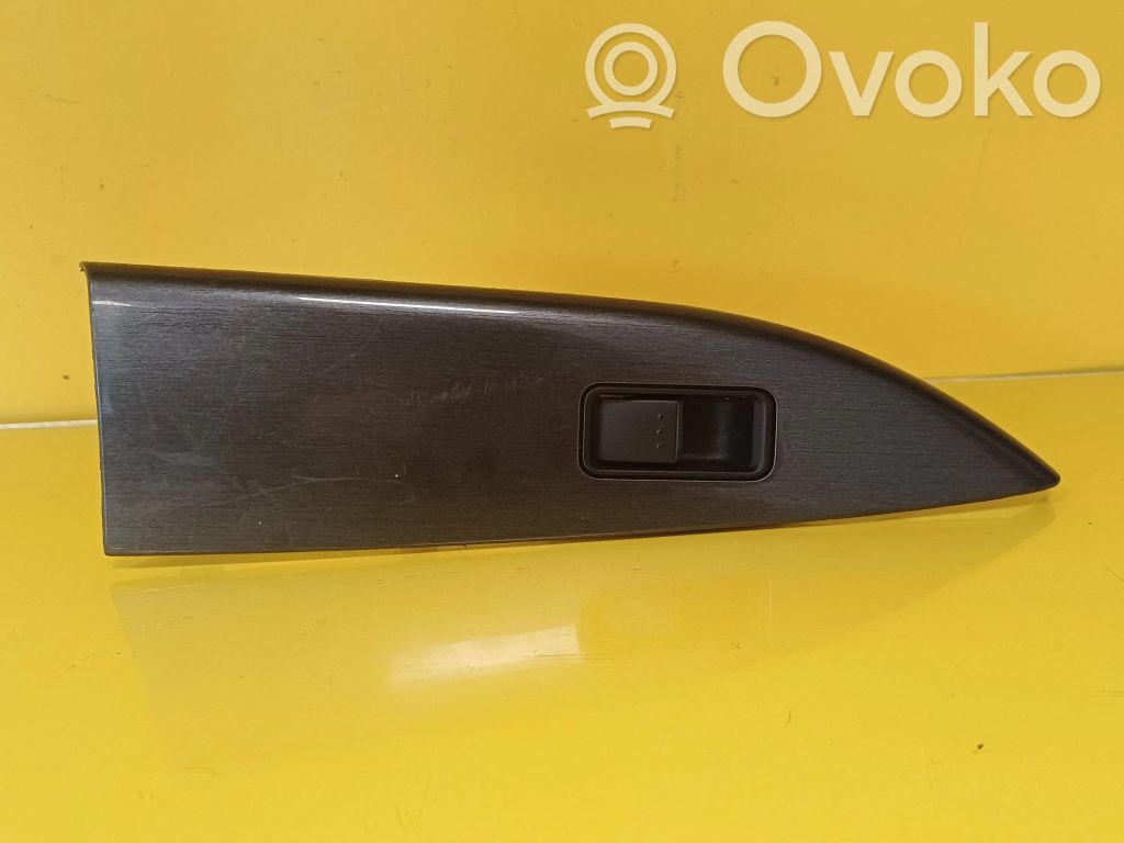 Mazda 6 Electric window control switch 