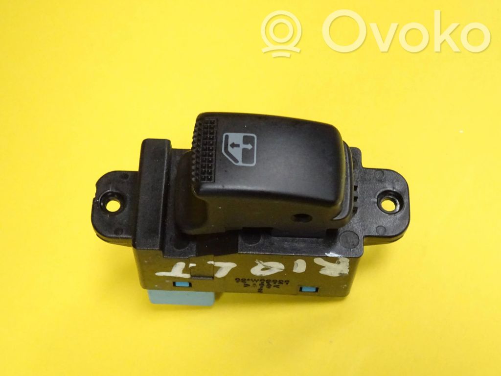 KIA Rio Electric window control switch 