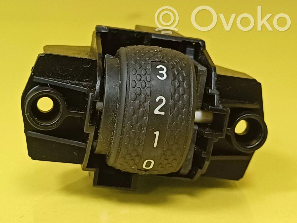 Fiat Marea Headlight level height control switch 