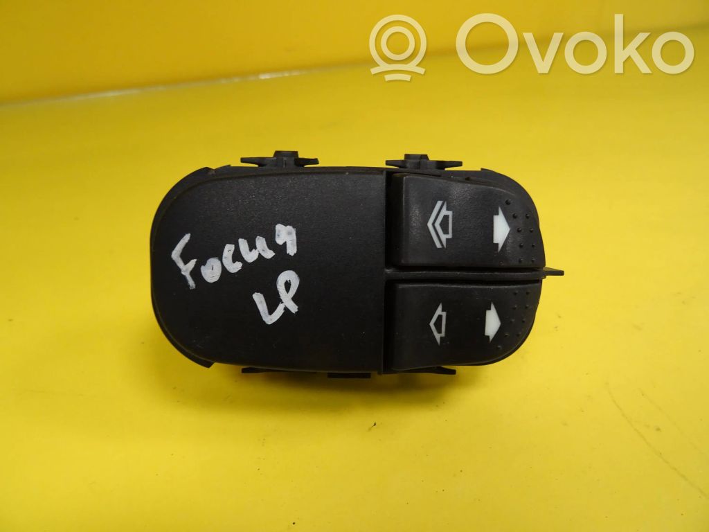Electric window control switch   YS4T14529AA,1126926,4568226,4781958,7S4T14529AA,YS4T14529AB