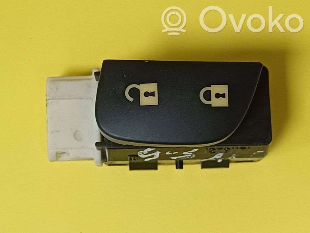 Central locking switch button   12791171