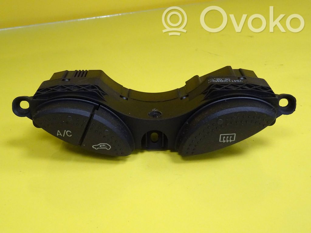 Windscreen/window heater switch   YS4T19A945BA