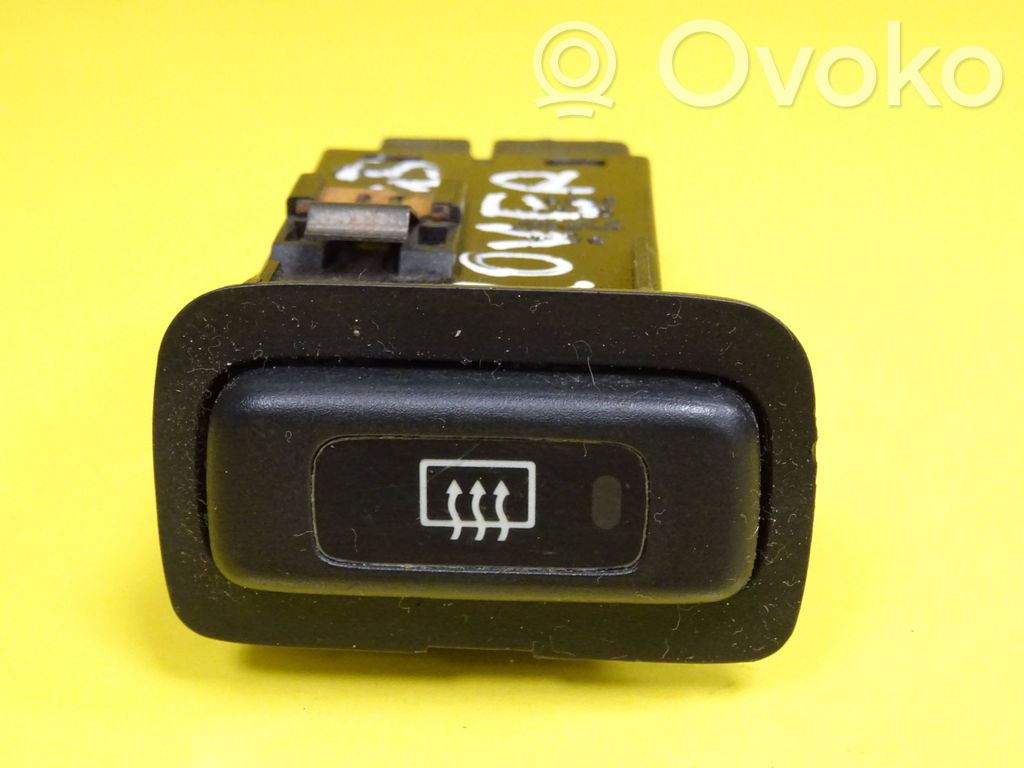Windscreen/window heater switch   50366