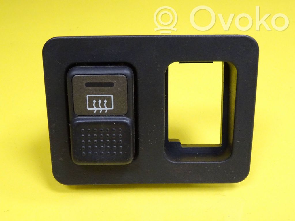 Windscreen/window heater switch