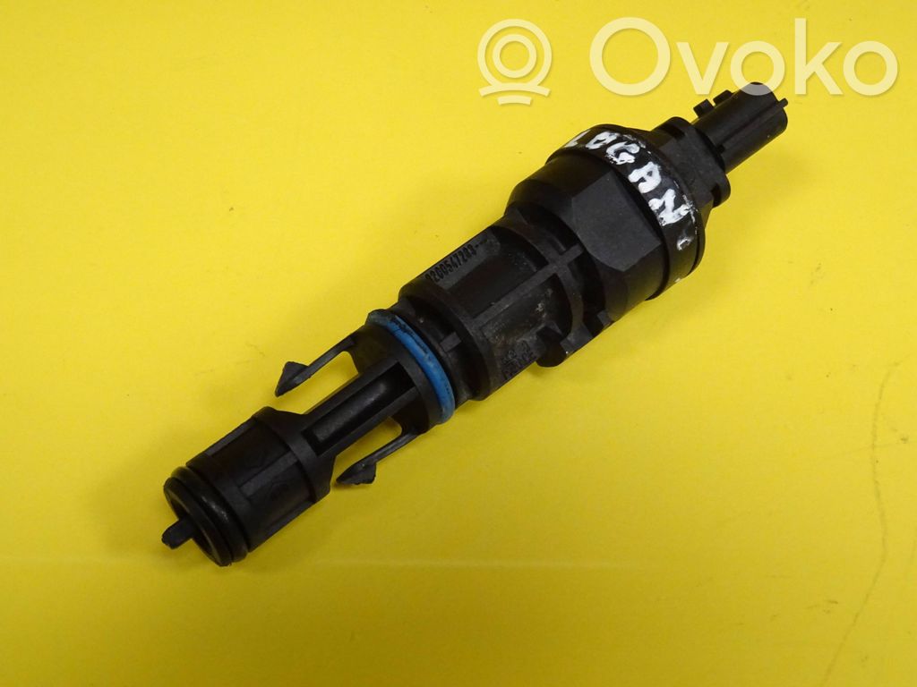 Dacia Logan I Speed sensor (speedometer sensor) 