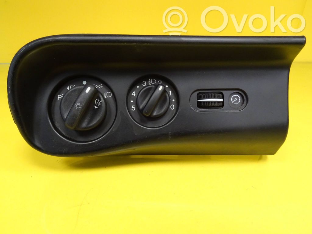 Ford Mondeo MK I Light switch 