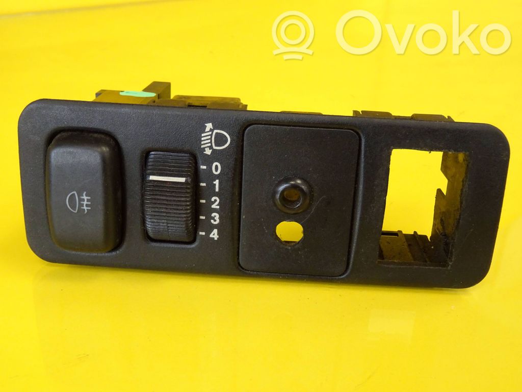 Mitsubishi Carisma Fog light switch 