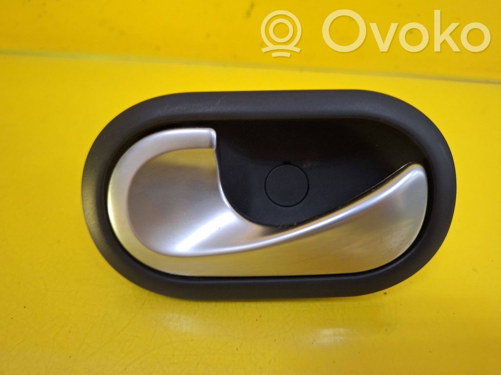 Renault Modus Manecilla interna puerta trasera 