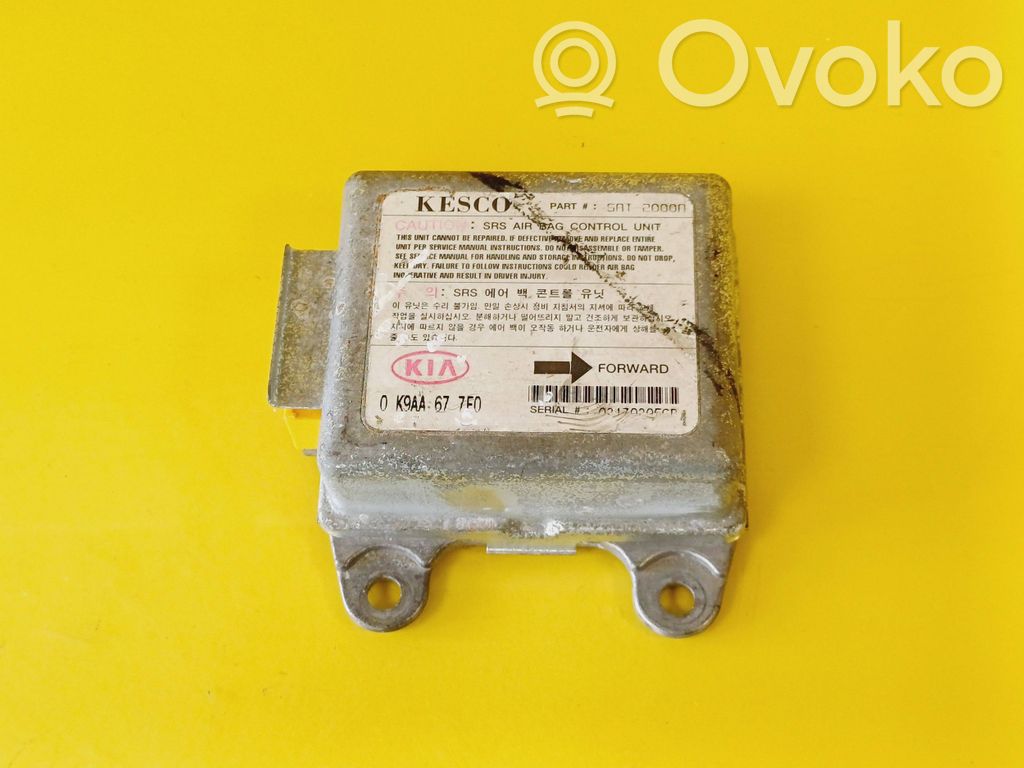 KIA Clarus Airbag control unit/module 