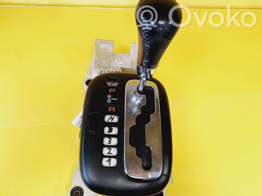 Daewoo Evanda Gear shifter/selector 