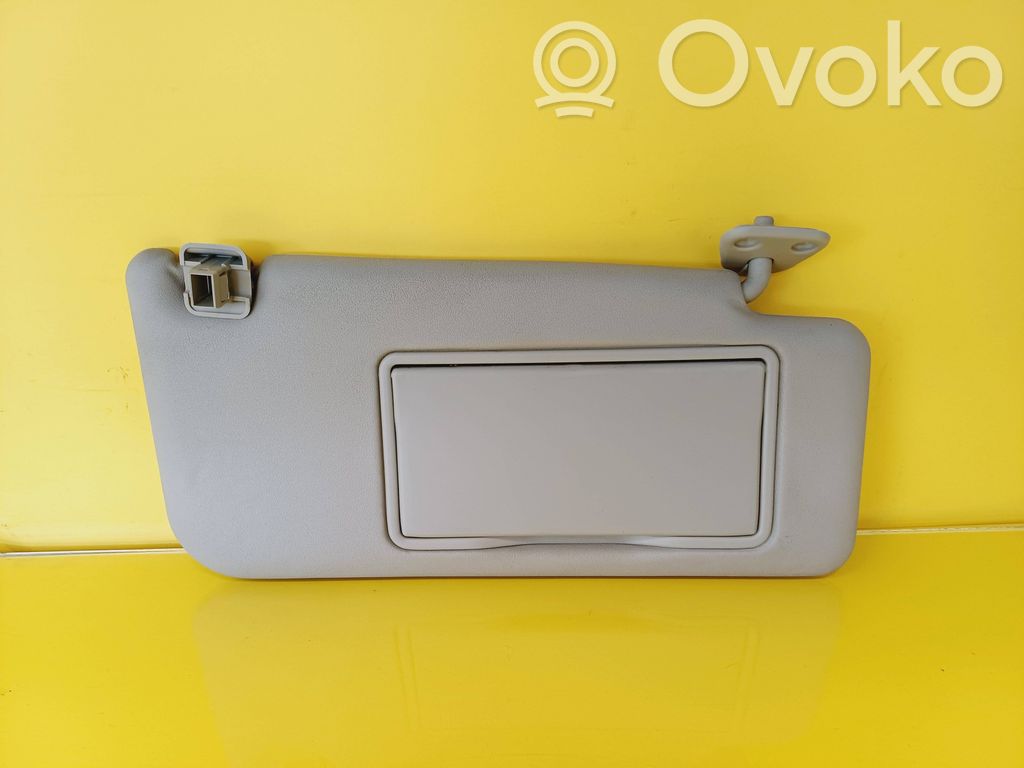 Sun visor