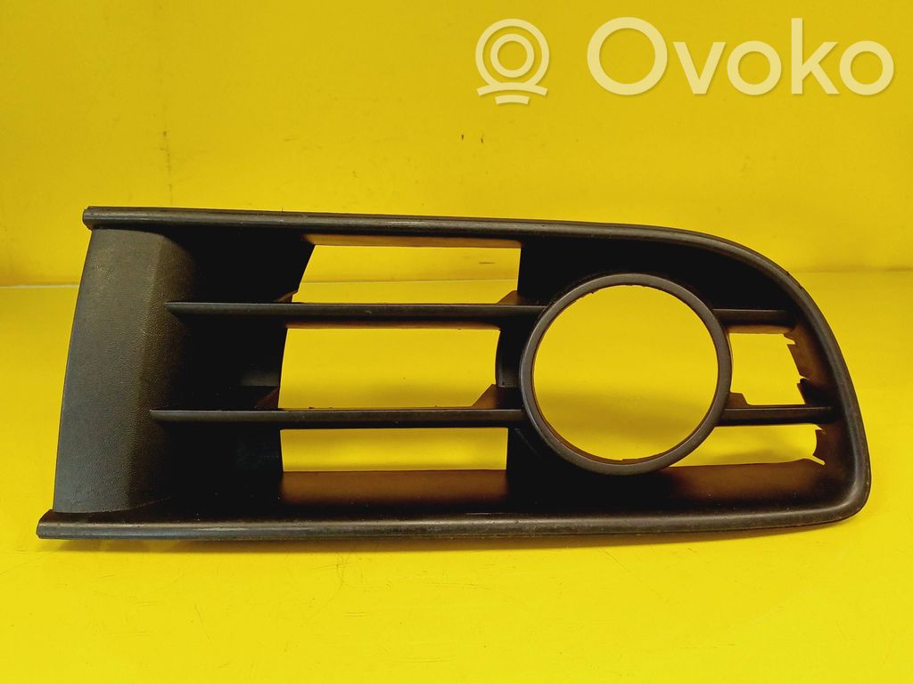 Volkswagen Polo IV 9N3 Grilă/ornament proiector ceață față 