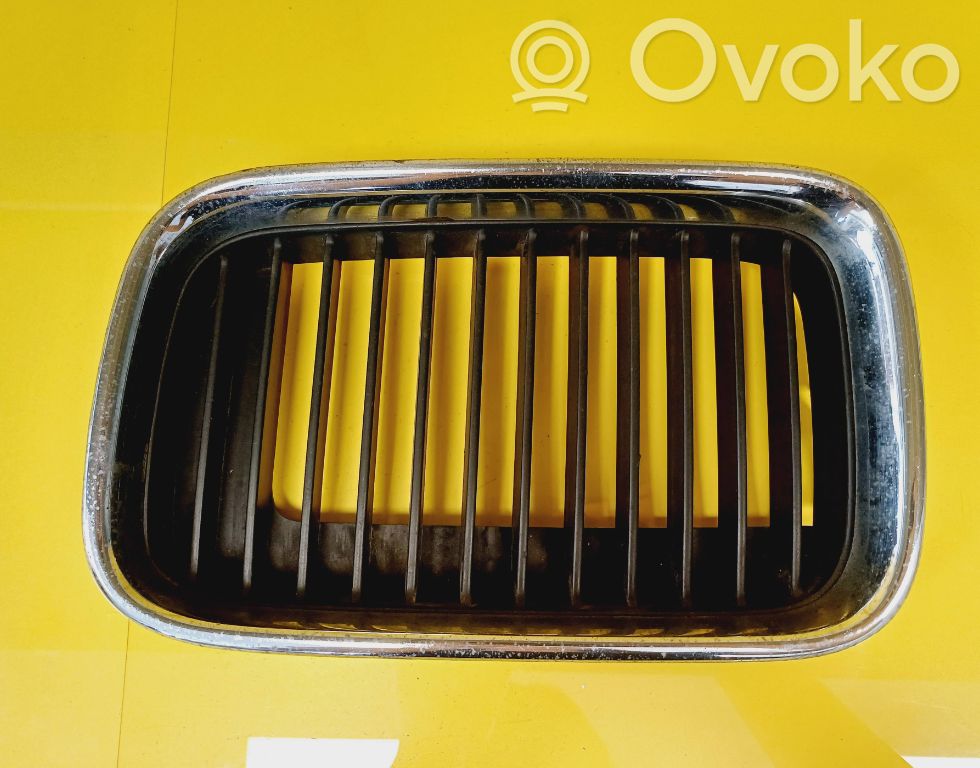Front grill   8151547,51138151547