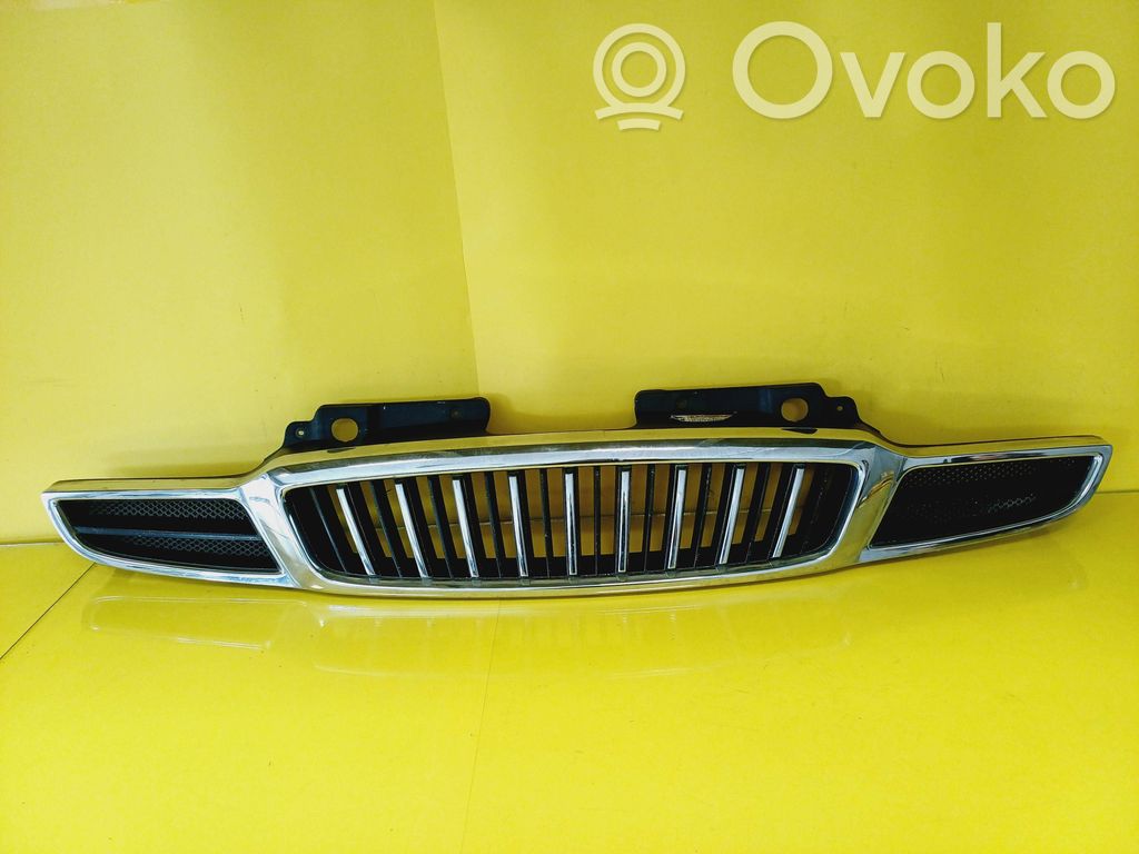 Chevrolet Rezzo Front grill 