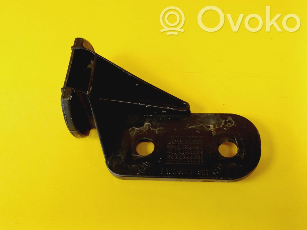 Front bumper mounting bracket   81225771