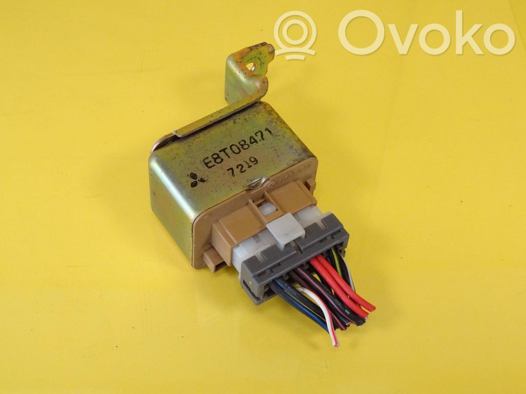Kita rėlė   E8T08471
