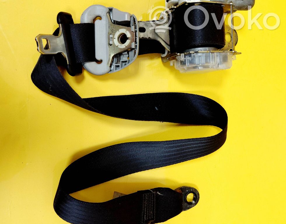 Toyota Corolla Verso E121 Cinturón delantero 