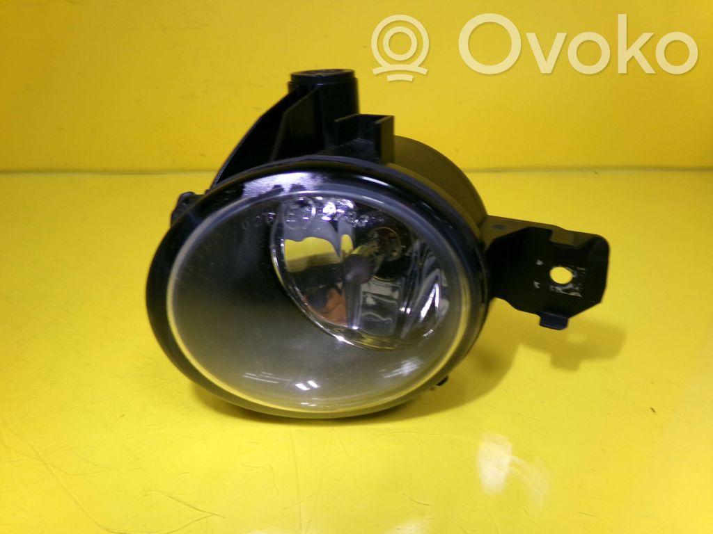Nebelscheinwerfer vorne   63176924655